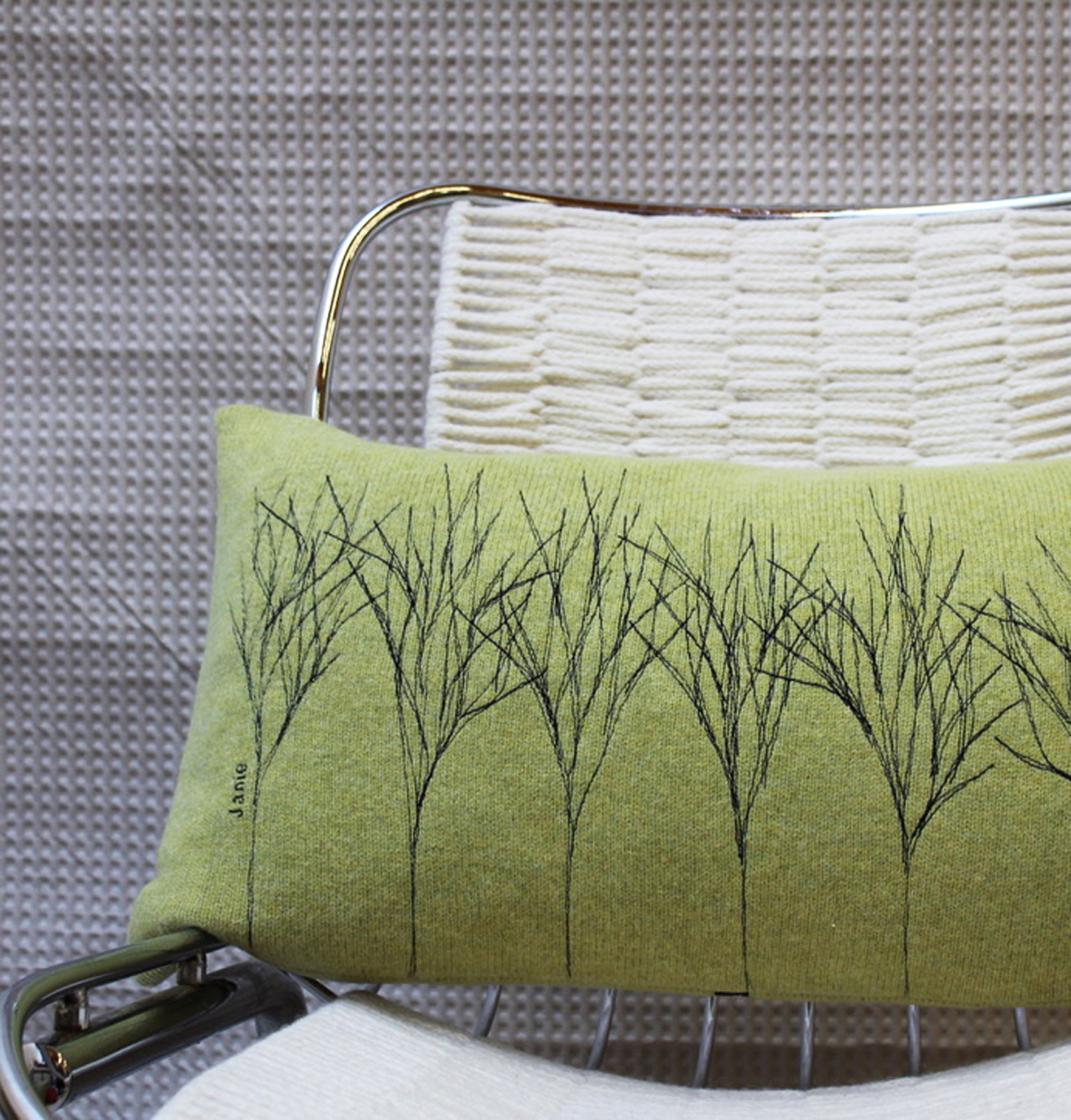 A Treeline cushion Citrus Green - Image 4