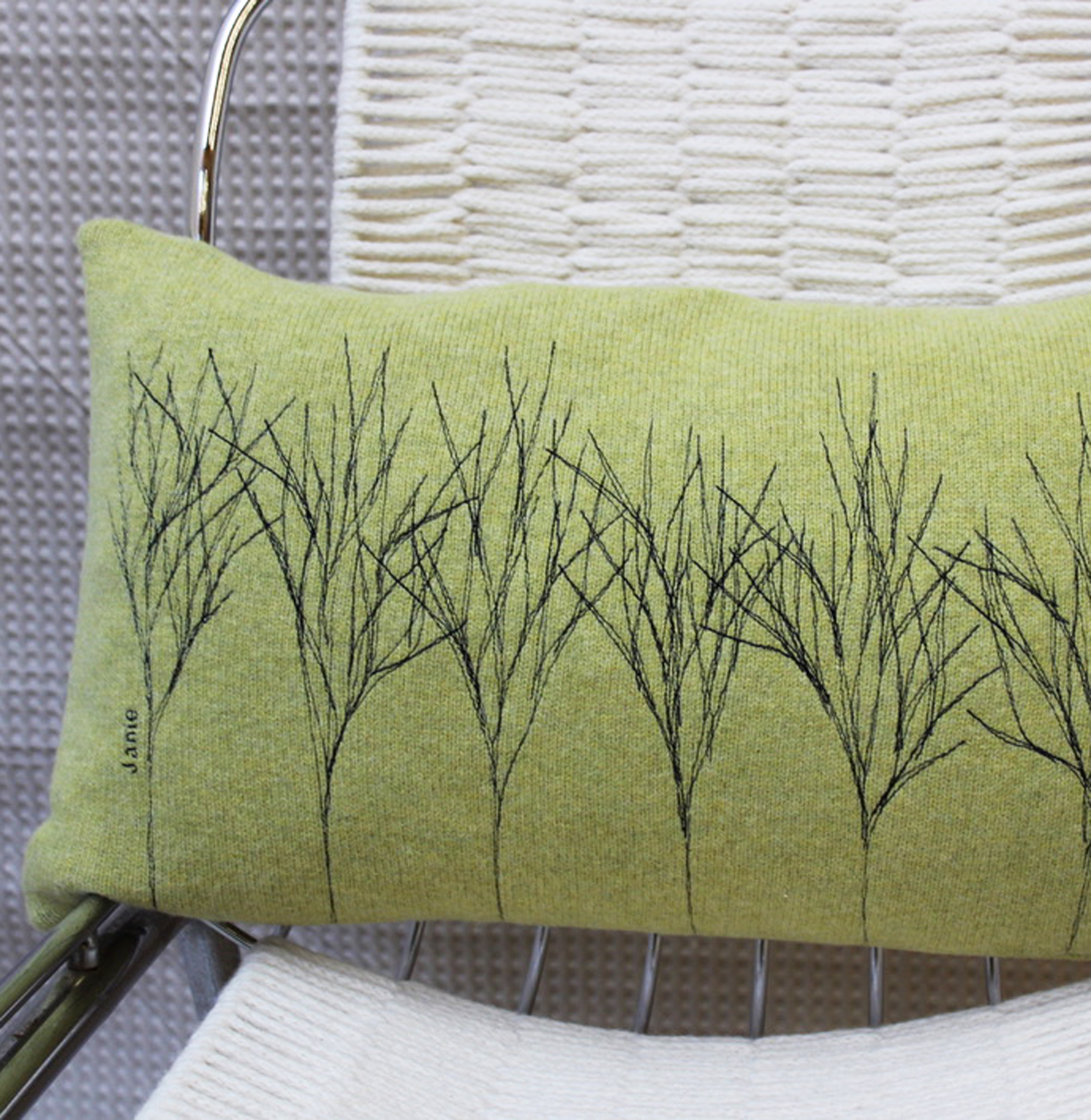 A Treeline cushion Citrus Green - Image 2