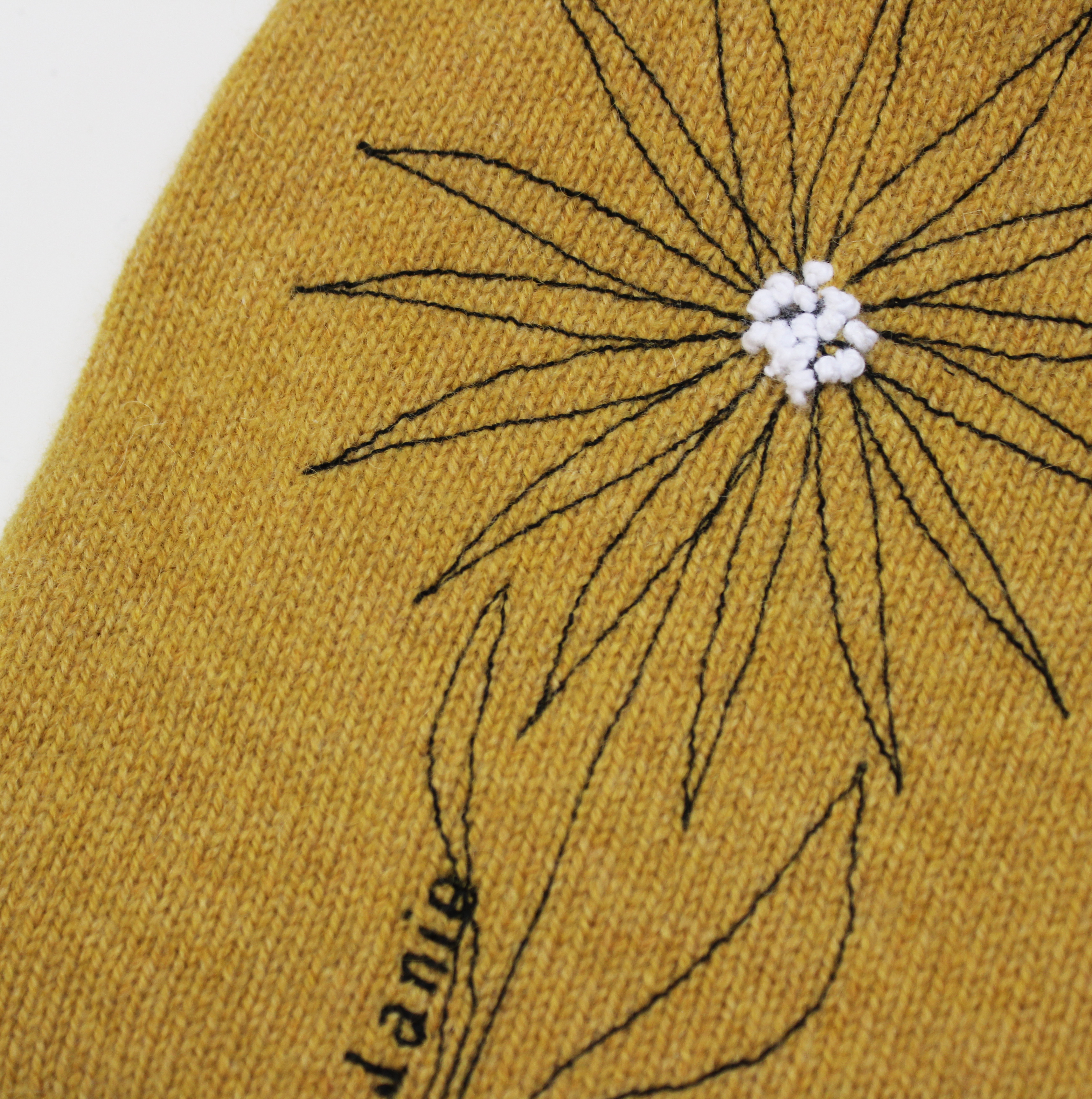 Daisy 1 L hot water bottle Gold - Image 2