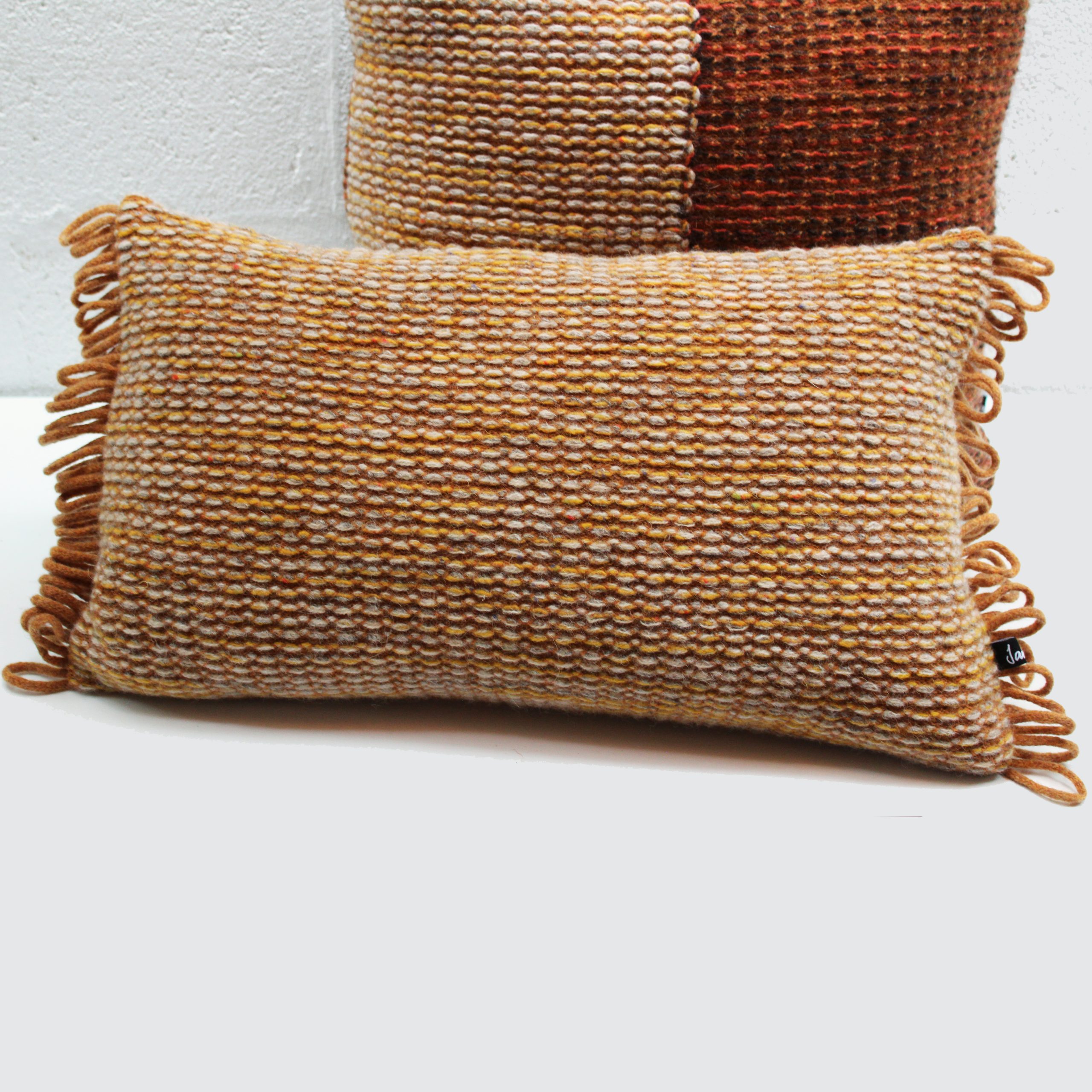Stoneweave Loop Goldcrest cushion
