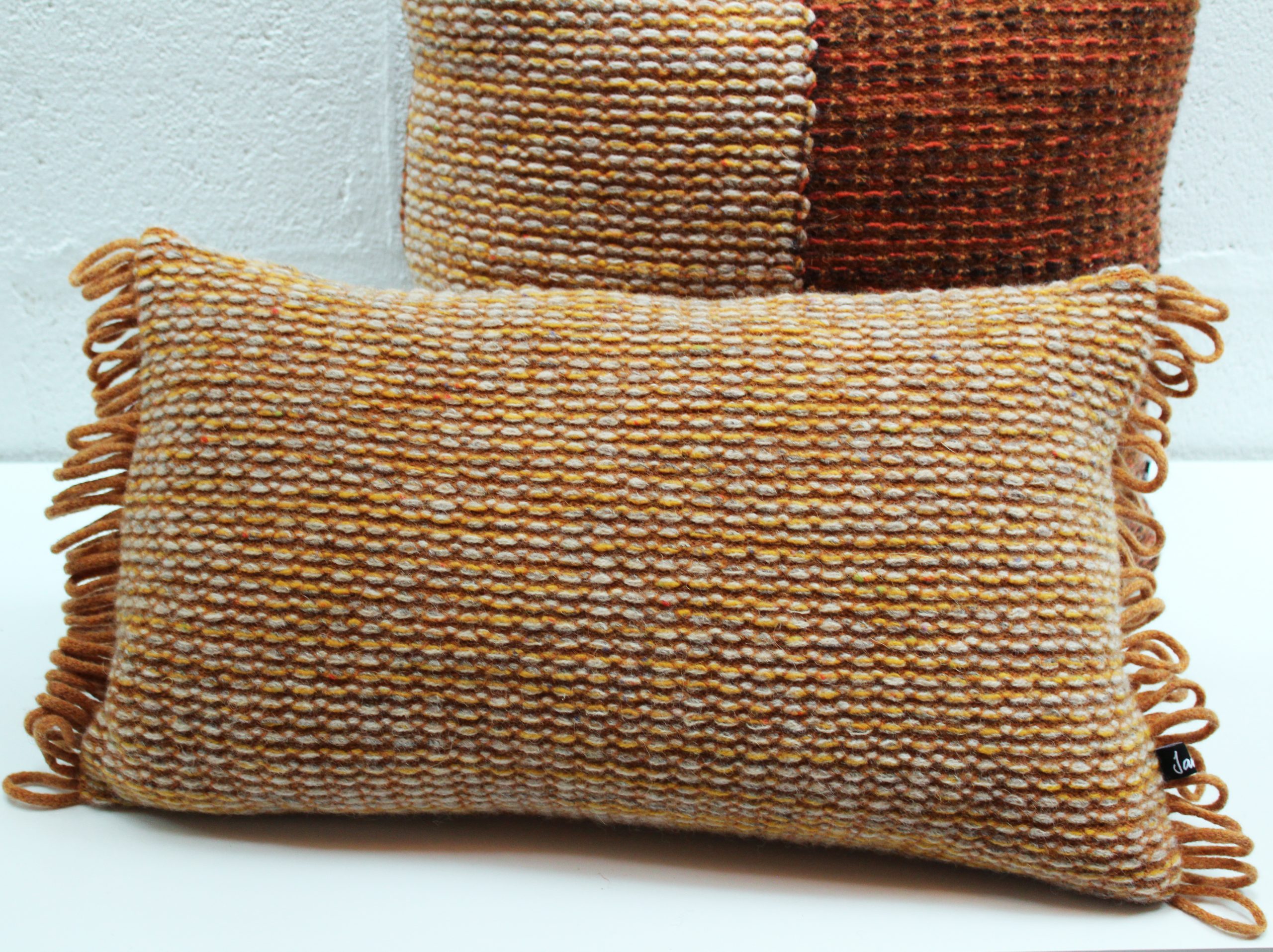 Stoneweave Loop Goldcrest cushion - Image 4