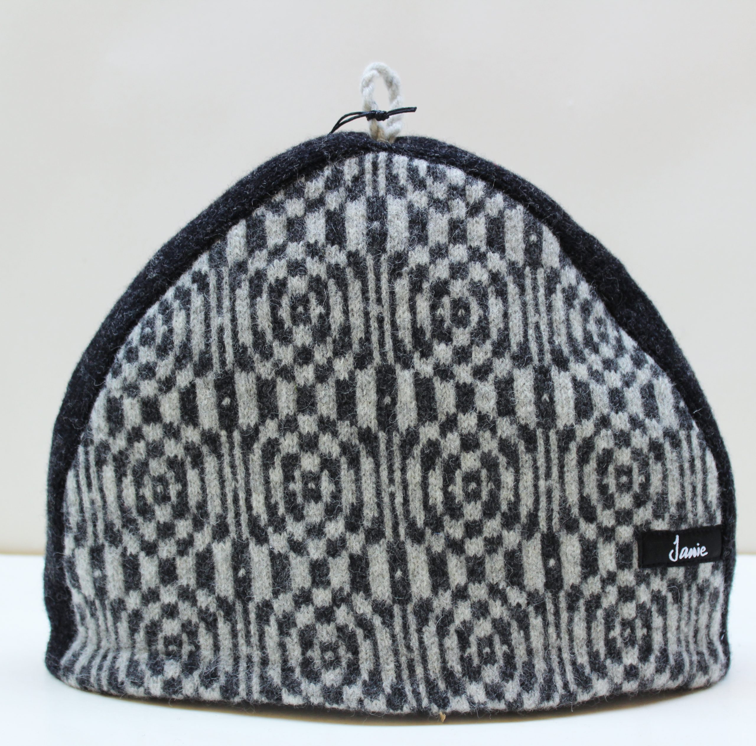 Tapestry Tonal grey Patterned teapot cover - Image 3