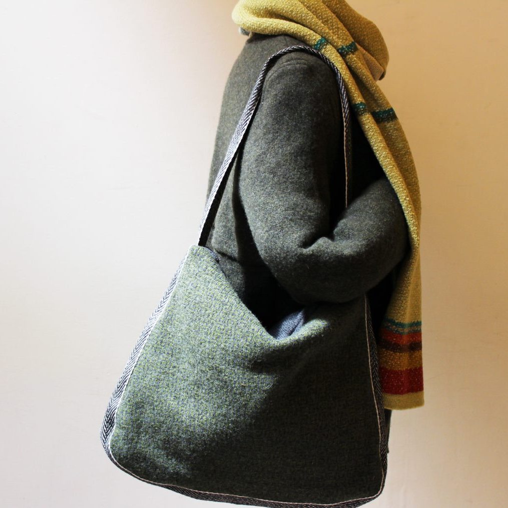 Dk green squares Hobo